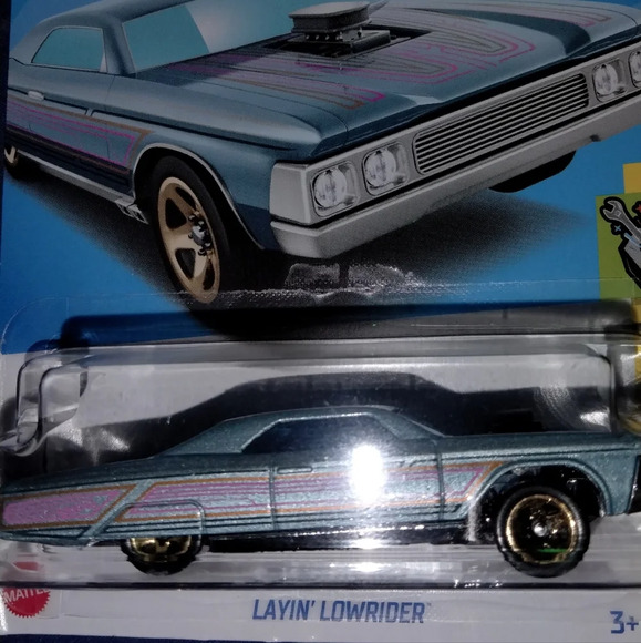 Layin Lowrider Hot Wheels New For 2022 - Picture 1 of 6